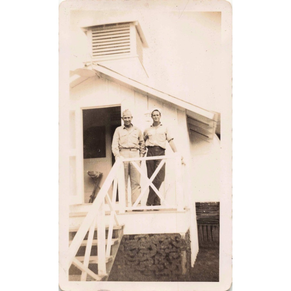 3 Vintage Photographs - Eufaula, Alabama Porch Shots - Picture 1 of 6